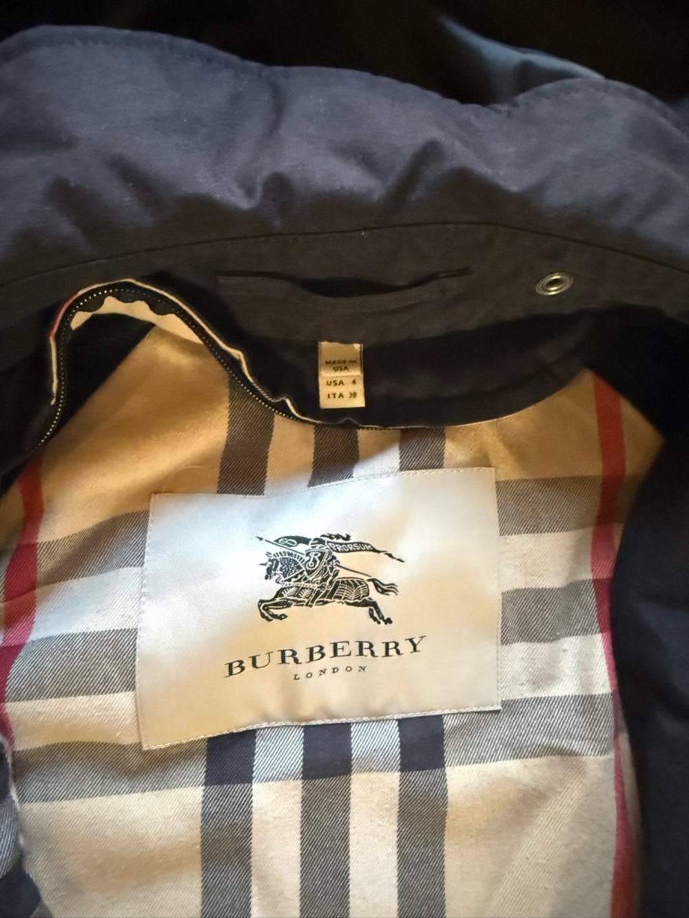Burberry Women's Hooded Raincoat Jacket in Black - Picture 2 of 5
